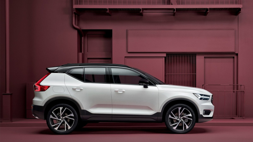 volvo-xc40-2018-1600-06_0.jpg