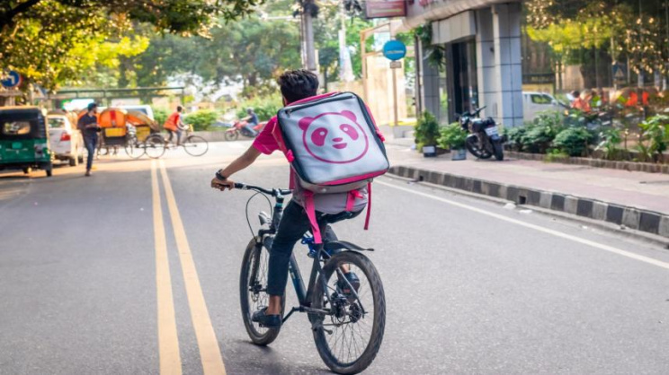 foodpanda rider.jpg