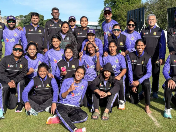 Tigresses in Scotland.jpg