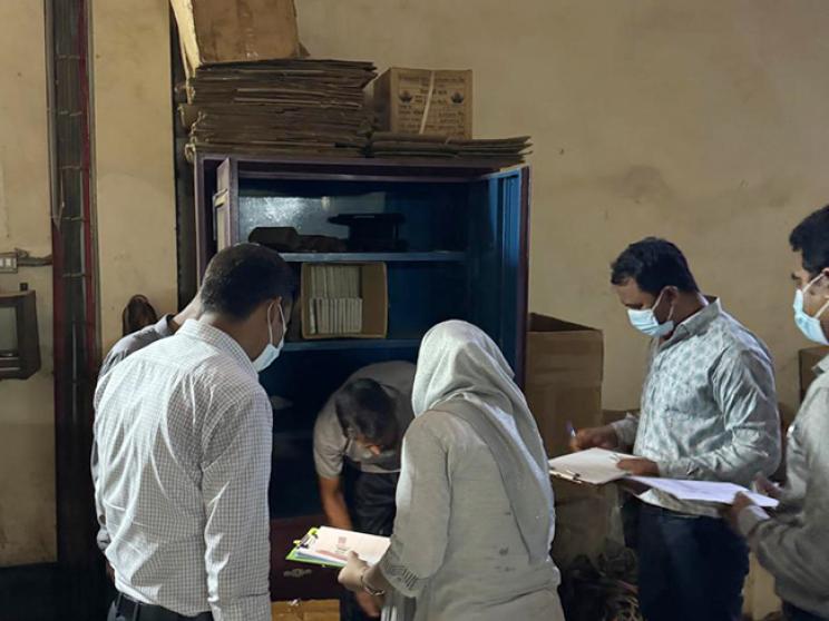 raid_at_bijoy_tobacco_factory_2.jpg