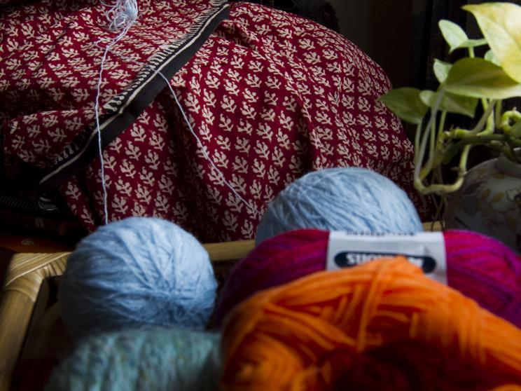 01_knitting_1.jpg   5 hobbies that can boost mental health and clarity 