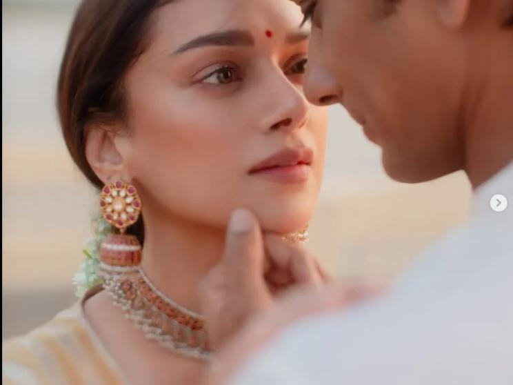 Aditi Rao Hydari and Siddharth marry in a private ceremony.jpg