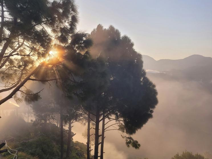 Nepal    Forget Bali—These 4 destinations redefine 'bucket list' travel    noosh-moha-6fwgkzh_4_8-unsplash.jpg