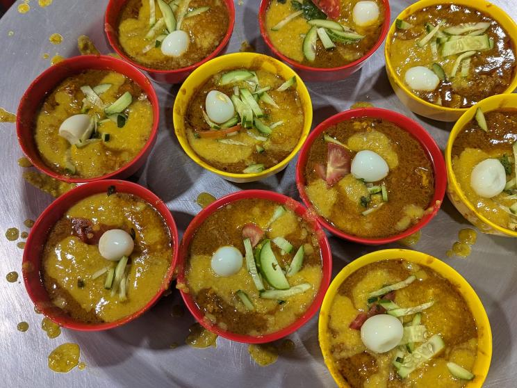 Why everyone’s talking about Mona Mama’s egg-topped haleem