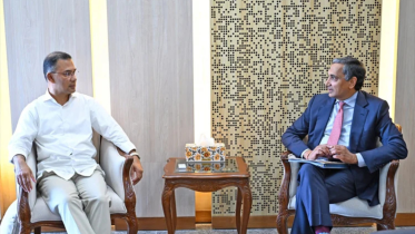 IMF Director for Asia and Pacific Department Krishna Srinivasan paid a courtesy call on Prime Minister Tarique Rahman at the Bangladesh Secretariat in Dhaka on Tuesday. Photo: PMO