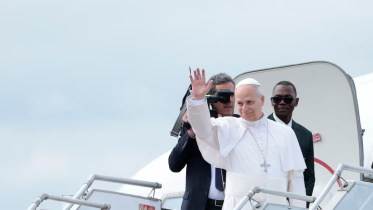 Pope_Leo_Cameroon.jpg