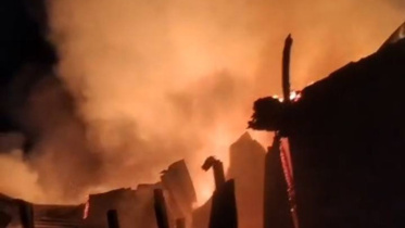 Gazipur Tongi slum fire news