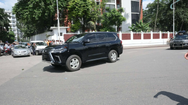 Shahabuddin started for his private residence, Green Villa, in the capital’s Gulshan-1 at 2:25pm. Photo: Collected