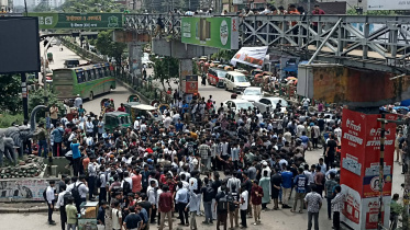 2026 HSC examinees block Science Laboratory intersection