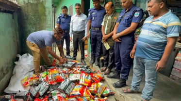 This year, the district administration, Directorate of National Consumers’ Right Protection, Bangladesh Food Safety Authority and Rab-6 have conducted more than a dozen drives across Jashore, including in Sharsha, Keshabpur and Monirampur. Photo: Collected