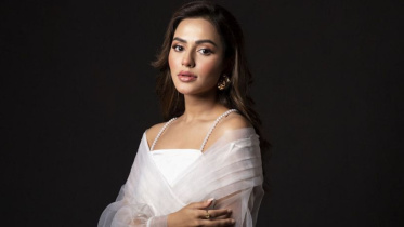 ‘Dragging artistes to court over every little matter is shameful’: Nusraat Faria