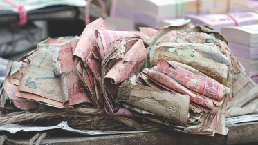 how writing damages banknotes