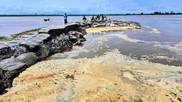 The Water Development Board (WDB) has started taking measures, including dumping sand filled geo-bags, to prevent further erosion. Photo: Star