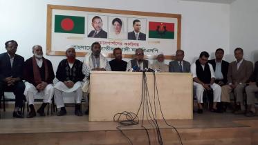 Leaders of BNP-led 20-party alliance briefing journalists 