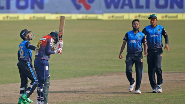 Tamim and Mushfiq (1).jpg