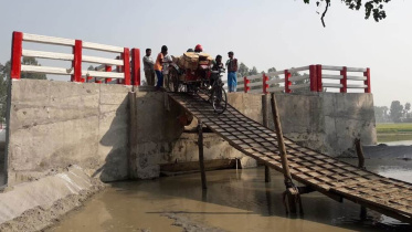 no-approach-roads-Jinjiram-Dharani-rivers-Kurigram.jpg