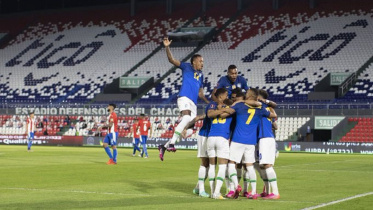 Brazil Team celebrate.jpg