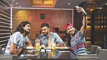 A lady's guide to the Bro Code