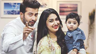 Apu and Shakib Khan