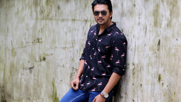 Arefin Shouvo_S_M_M.JPG