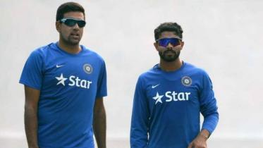 Ashwin_Jadeja_India Aus.jpg