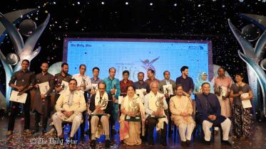 awards-wb.jpg