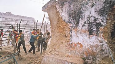 BABRI MOSQUE.jpg