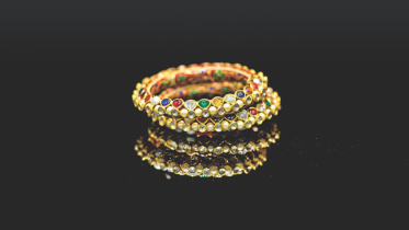 Bangles – an indispensable ornament for Bangladeshi women