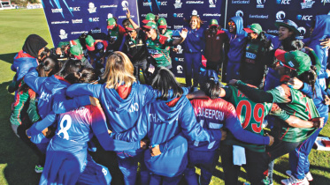 bd womens cricket team.jpg