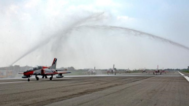  BAF training aircraft