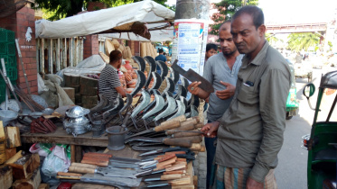 Blacksmiths busy time 2.jpg