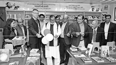 book exibition.jpg