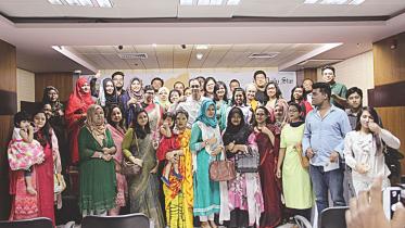 Build a business leveraging Facebook