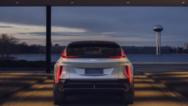 cadillac-lyriq-ev-5.jpg