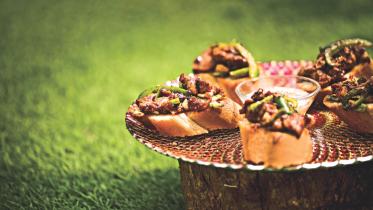 CAJUN CHICKEN BRUSCHETTA