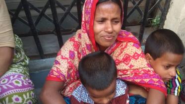 Dhaka Chawkbazar tragedy, Wife gets husband's body after 21 days