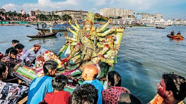 Durga farewell 8.jpg