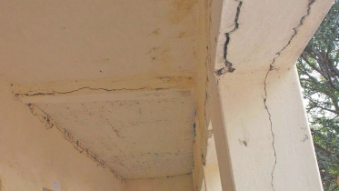 earthquake-cracks.jpg