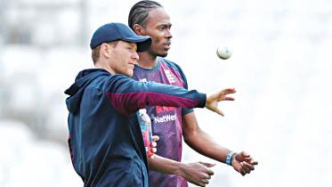 Eoin Morgan.jpg