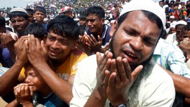 File-photo-of-Rohingya-refugees.jpg
