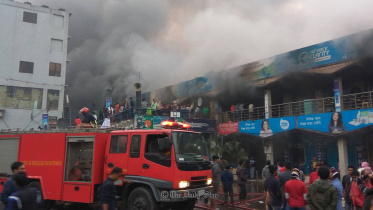 Fire-Gulshan-1-market.jpg
