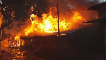Fire_burnt_to_ashes_Thanchi_bazar_1.jpg