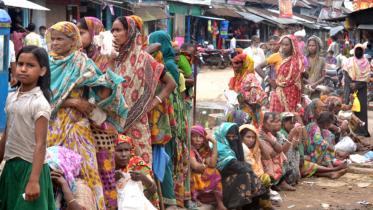 Flood affected people.jpg