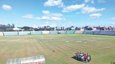 football caravan.jpg