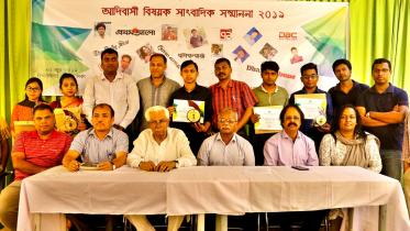 Four star journos award.jpg