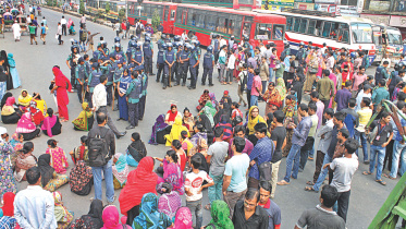 garment workers 1.jpg