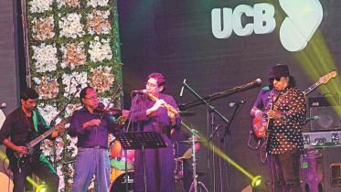 Glittering Night1.jpg