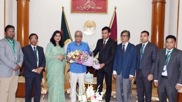 Hamid delegation Comilla University.jpg
