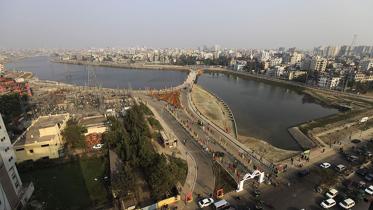 Hatirjheel-wb.jpg