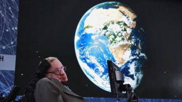 hawking_Reuters.jpg